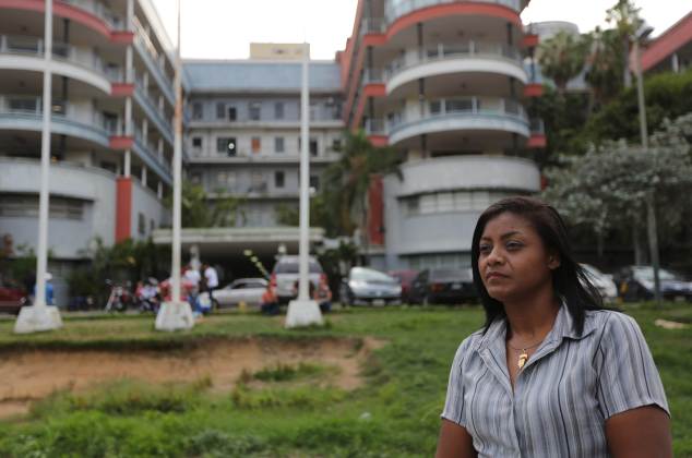 Carmen Bolívar, enfermera de un hospital de Caracas (Foto AP)