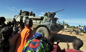 África quiere recaudar 450 millones de dólares para la misión militar de Mali