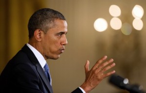 Obama urge a elevar el tope de deuda y a evitar daño a la economía