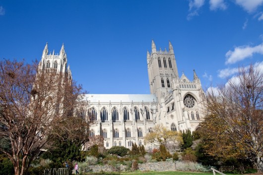 Catedral Nacional de EEUU iniciará bodas de homosexuales