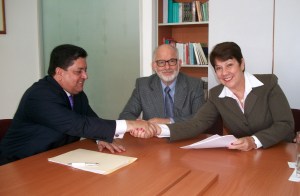 Zambrano presentó Ley de Amnistía a rectora de la UCV