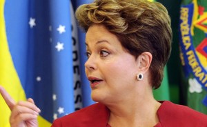 Brasil sigue con preocupación salud de Chávez