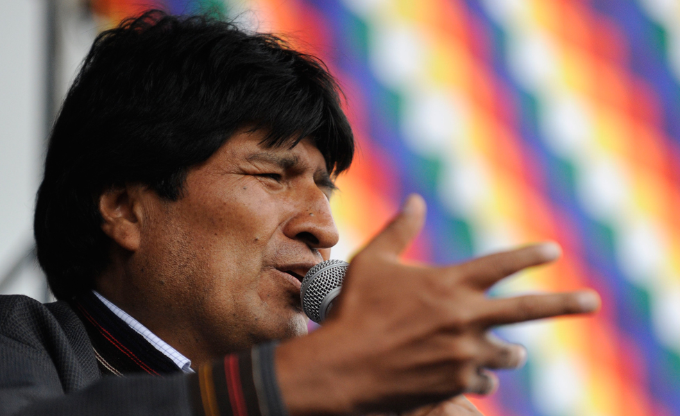 Presidente boliviano demandará a Chile en la Haya por reclamo marítimo