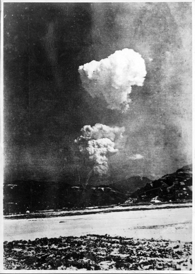 Encuentran foto excepcional de champiñón nuclear de Hiroshima