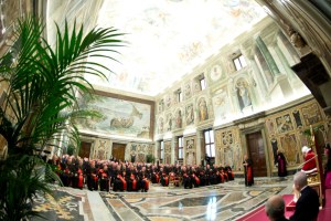 Los cardenales expresan su gratitud a Benedicto XVI (Fotos)