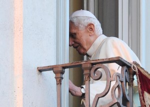 Benedicto XVI compara al matrimonio homosexual con el “anticristo”