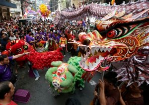 Chinos de todo el mundo celebran el Año Nuevo Lunar