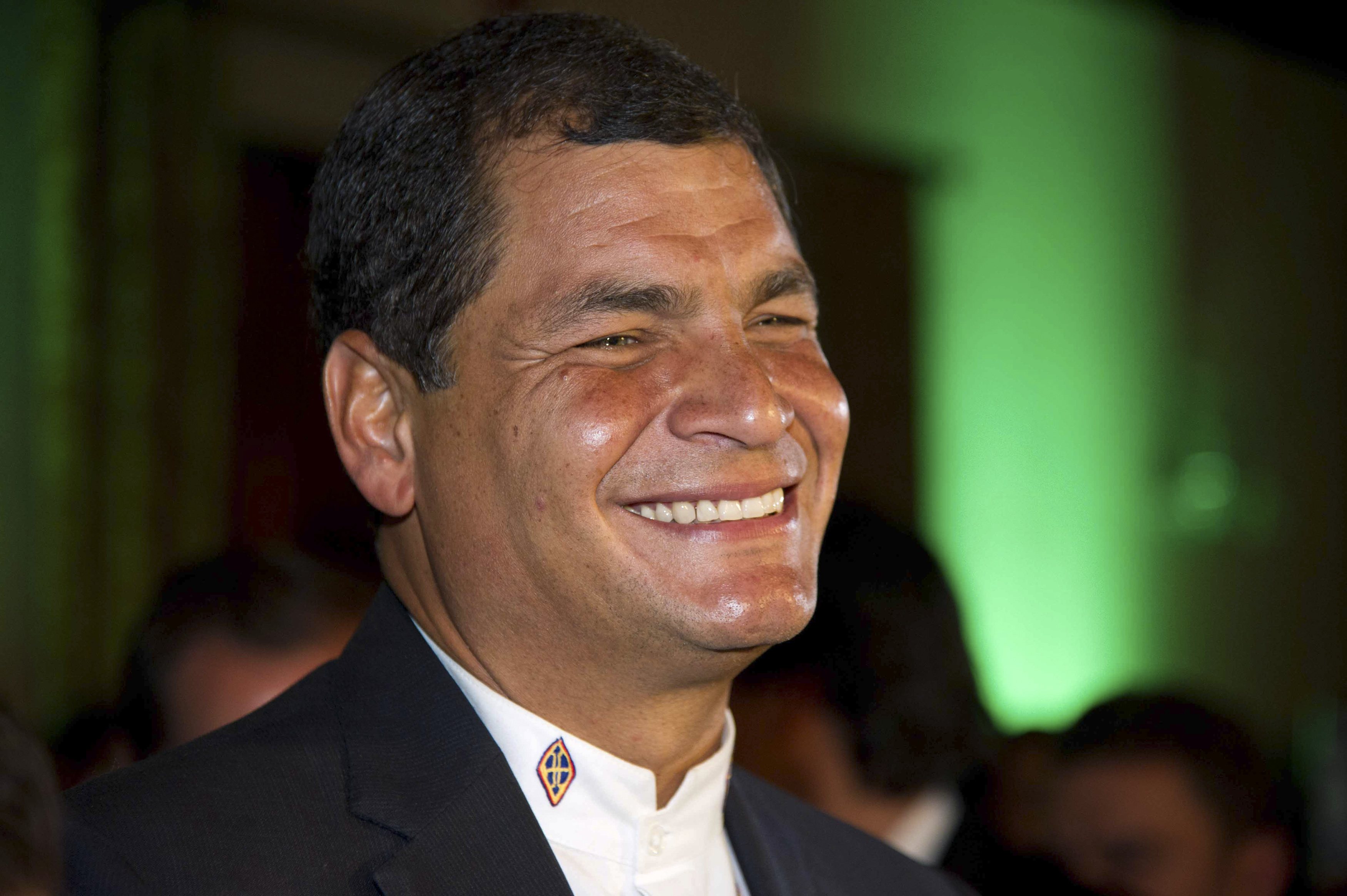 Rafael Correa inicia mañana una gira por cinco países