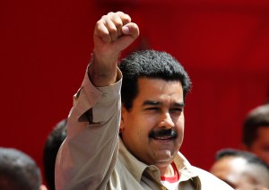 ABC: Maduro no logra acallar los rumores sobre el agravamiento de Chávez