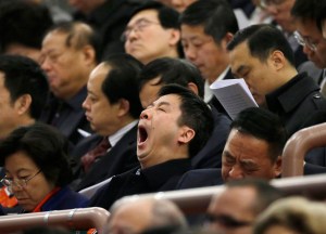 Diputados chinos se quedaron dormidos durante discurso del primer ministro (Fotos)
