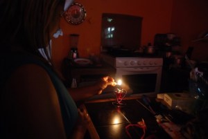 En Aragua la luz se va 4 horas diarias, dos o tres veces por semana