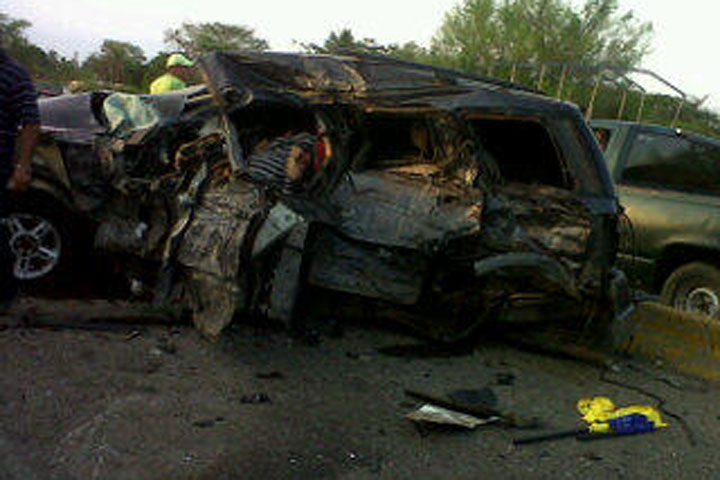 Fuerte accidente de tránsito en Lagunillas deja personas fallecidas (FOTO)