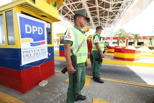 Cuerpos de seguridad se despliegan para resguardar el retorno de temporadistas en Anzoátegui