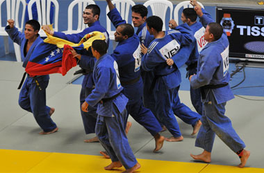 Selección Venezolana de Judo abandona competencia en Alemania por falta de recursos