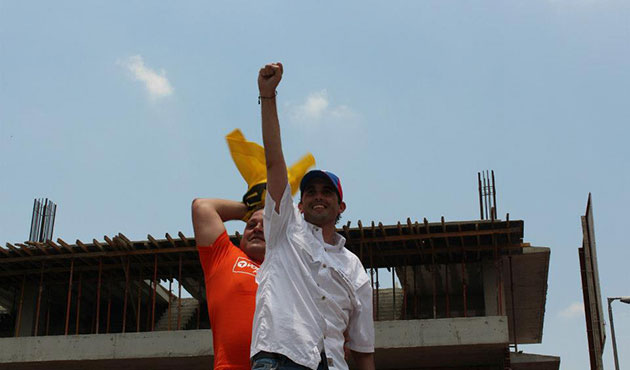 El doble de Capriles (Fotos)