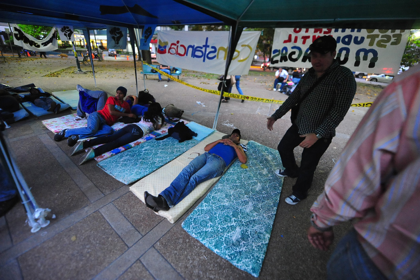 Estudiantes y jóvenes de Operación Soberanía iniciaron huelga de hambre (FOTOS)