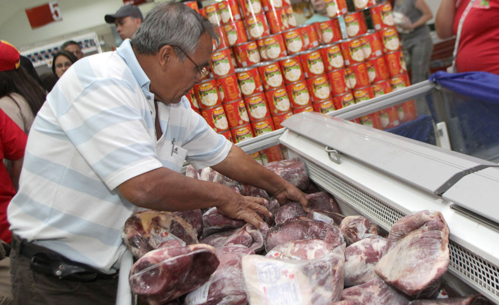 Carne queda varada en los mercados