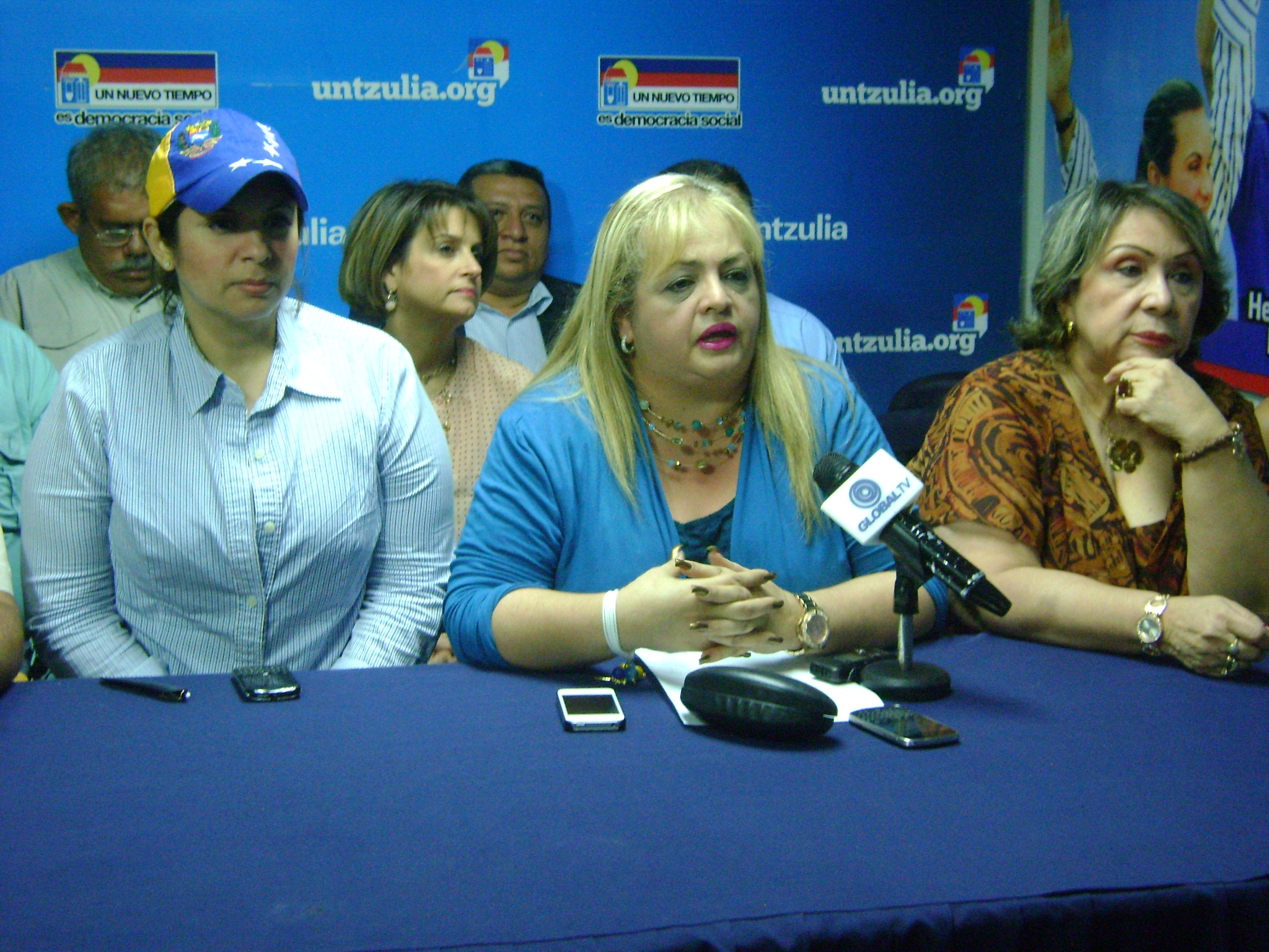 UNT: No hay saltos de talanquera sólo tormenta de votos a favor de Capriles