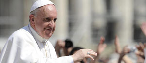 El papa dice que un buen cristiano no se lamenta y siempre está alegre