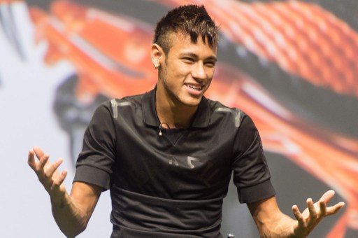Neymar, ansioso por ir al Barca (Video)