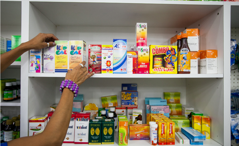 Farmacéuticos advierten sobre fallas en distribución de medicamentos