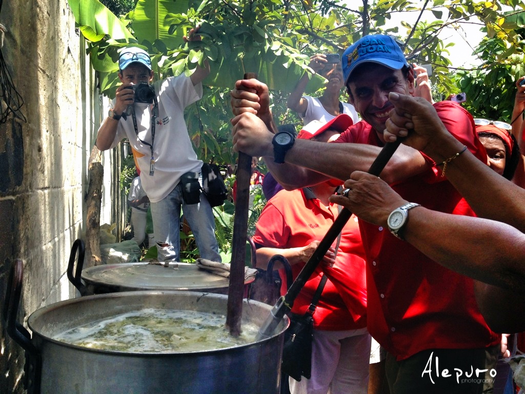 Así @hcapriles montó el sancocho en Curiepe (Foto)