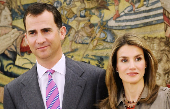Los Príncipes de Asturias reciben a jóvenes líderes y periodistas latinoamericanos