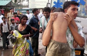 Mueren 8 niños y 60 son hospitalizados en India tras comer en la escuela