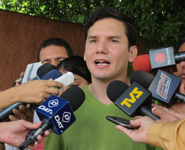 Julio César Rivas: Exigimos el cese inmediato de militares en funciones policiales