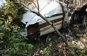 Mueren cinco personas al estrellarse avioneta en Brasil