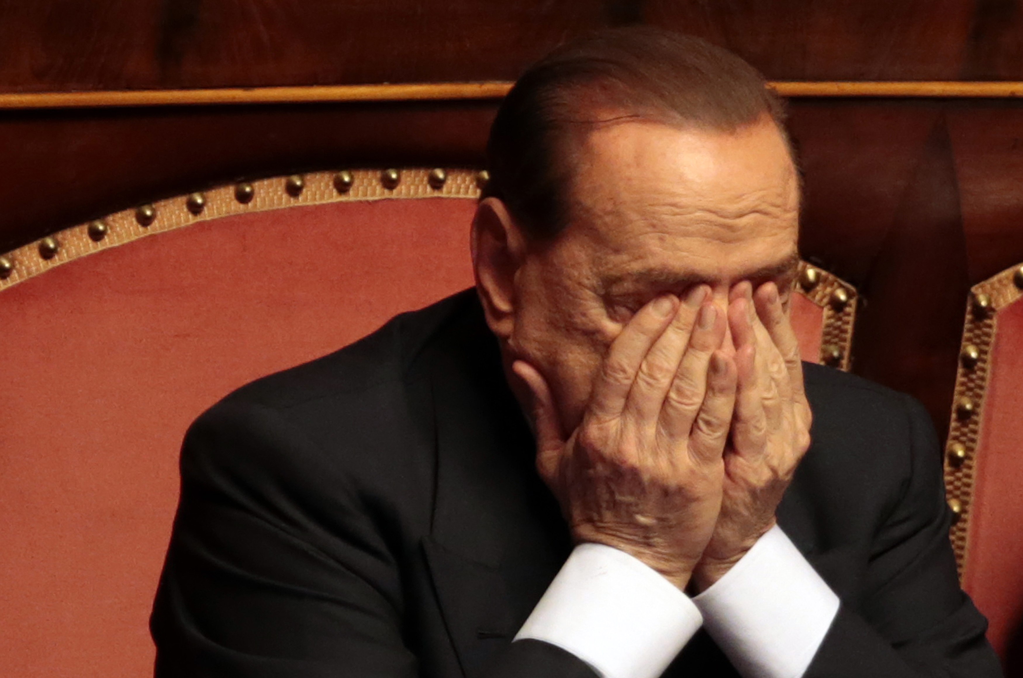 Berlusconi sufre de leucemia crónica, confirman sus médicos