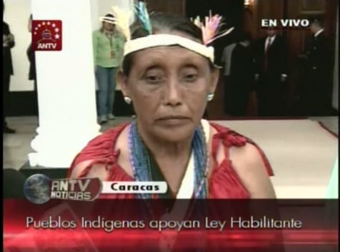 Indígenas no vienen a respaldar a Maduro sino a exigirle respuesta de proyecto artesanal (Video)