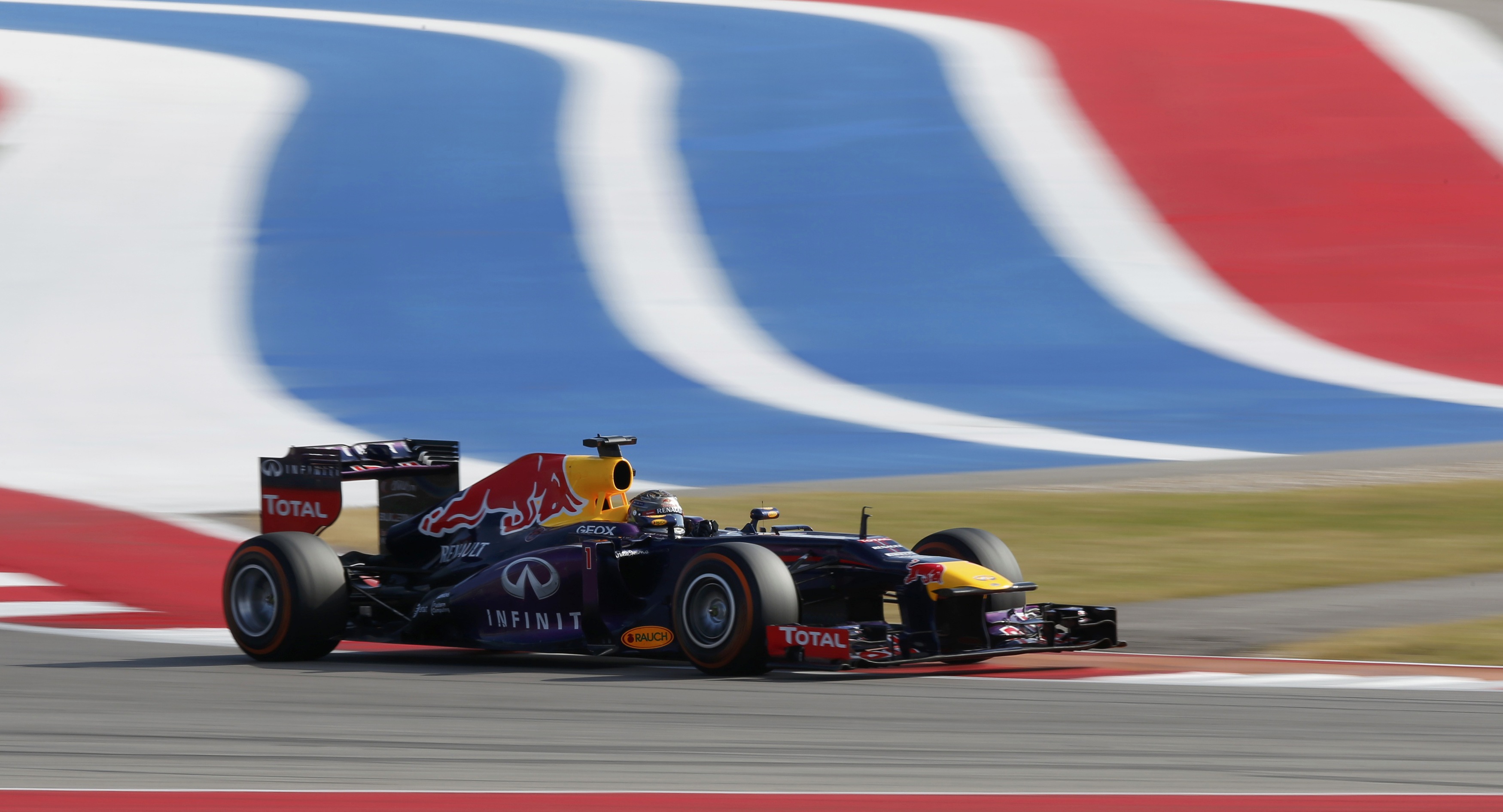 Vettel bate el récord de victorias consecutivas en Fórmula Uno