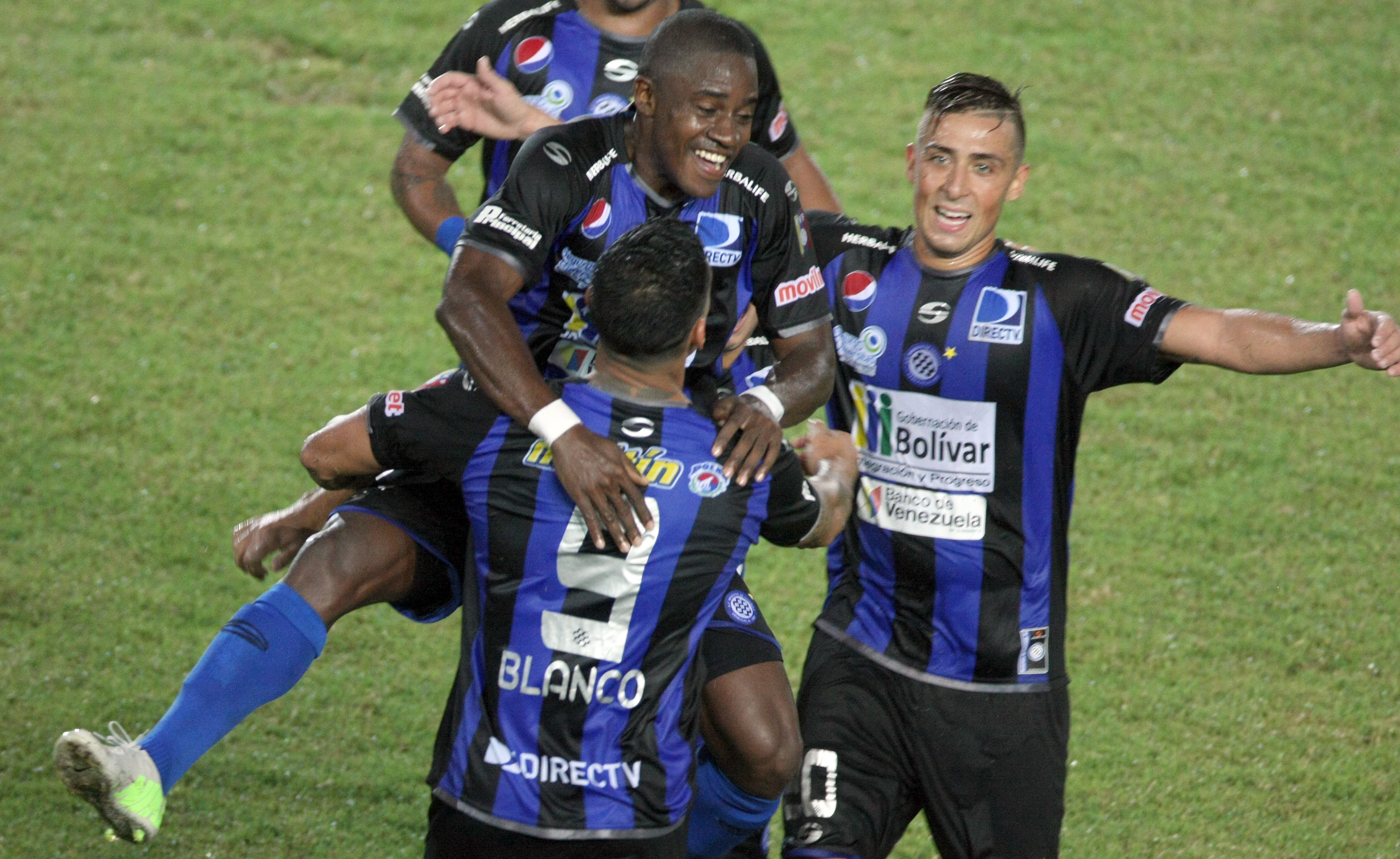 Mineros vence a Tucanes y se coloca a tiro del campeonato