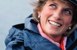 Diana de Gales dio a un tabloide teléfonos privados de la Casa Real