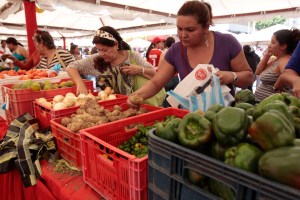 Hasta en 99 bolívares venden el kilo de cebolla