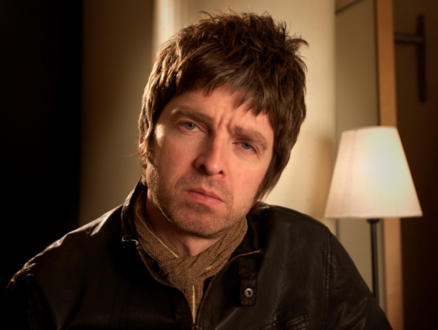 Noel Gallagher se burla de los videos de Oasis