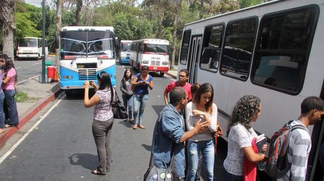 Entra en vigencia incremento del pasaje urbano