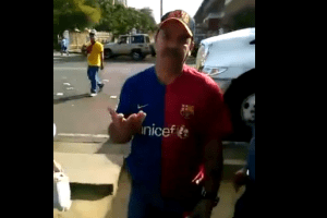 Alcalde de Caroní ataca a estudiante (Video)