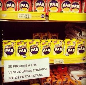 Prohíben a venezolanos tomarse fotos en este supermercado (Foto)