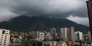 Nubosidad sin precipitaciones en Caracas y en 18 estados del país