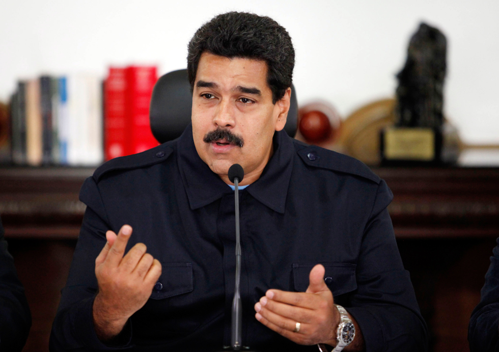 ABC: Maduro se hunde y ya no convence ni a los chavistas
