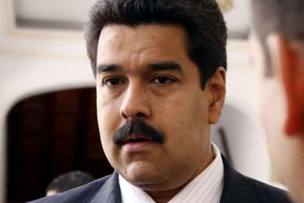 Maduro apoya a Yanukovich y condena “golpe de Estado” en Ucrania