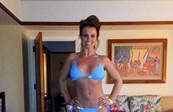 Britney Spears presume su figura en bikini (Foto)