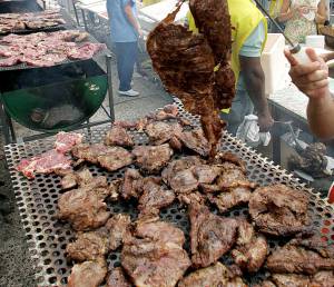 Dieta con mucha proteína puede ser tan dañina como el fumar