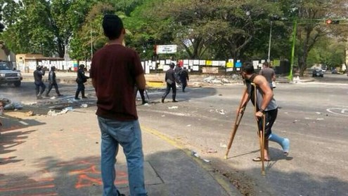 Así quedaron las alcantarillas asfaltadas en Valencia (Fotos)