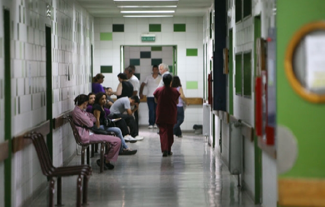 Médicos ganan 5.600 bolívares al mes, gremio pide aumento inmediato