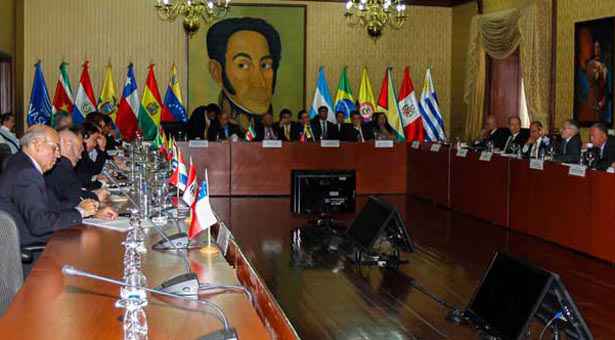 Comisión de la Unasur llega este domingo a Venezuela para apoyar diálogo Gobierno-oposición