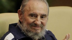 Fidel y Raúl Castro felicitan a Nicaragua por aniversario de la revolución sandinista