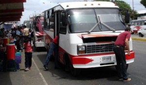 Escasez de repuestos en Anaco afecta al transporte público